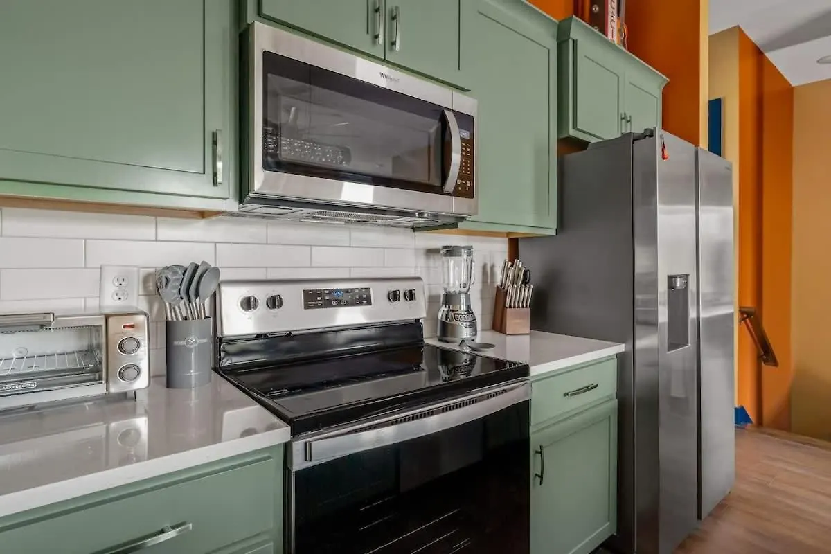 Chic Oasis 2 Miles From Dt - Pool Table - B-Dashy Nashville 0*,