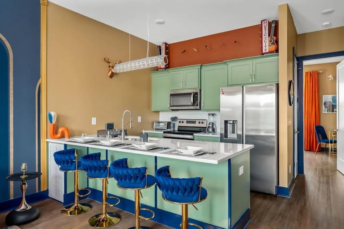 Chic Oasis 2 Miles From Dt - Pool Table - B-Dashy Nashville 0*,  United States
