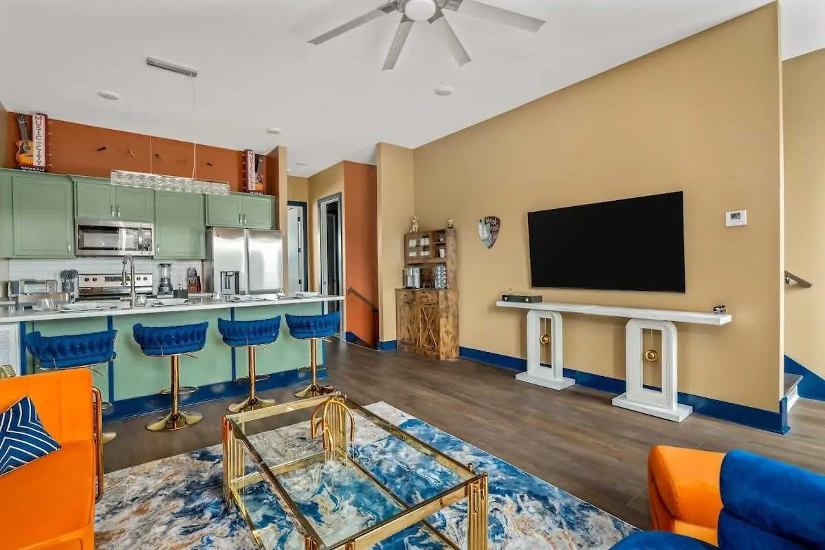 Chic Oasis 2 Miles From Dt - Pool Table - B-Dashy Nashville